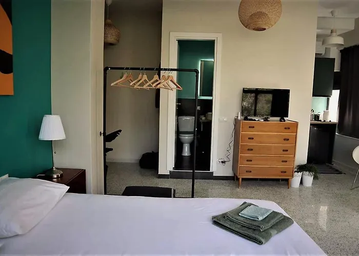 Central urban studio A